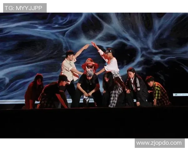 重庆街舞队快攻技巧揭秘：深入探索街舞文化与团队协作的魅力